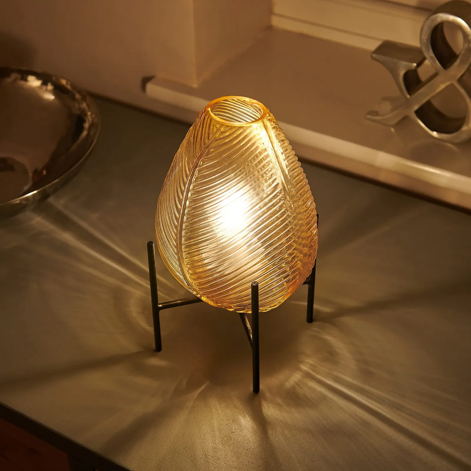 Настільна лампа Auraglow Leaf Акумуляторна USB Скляна Світлодіодна., фото №6