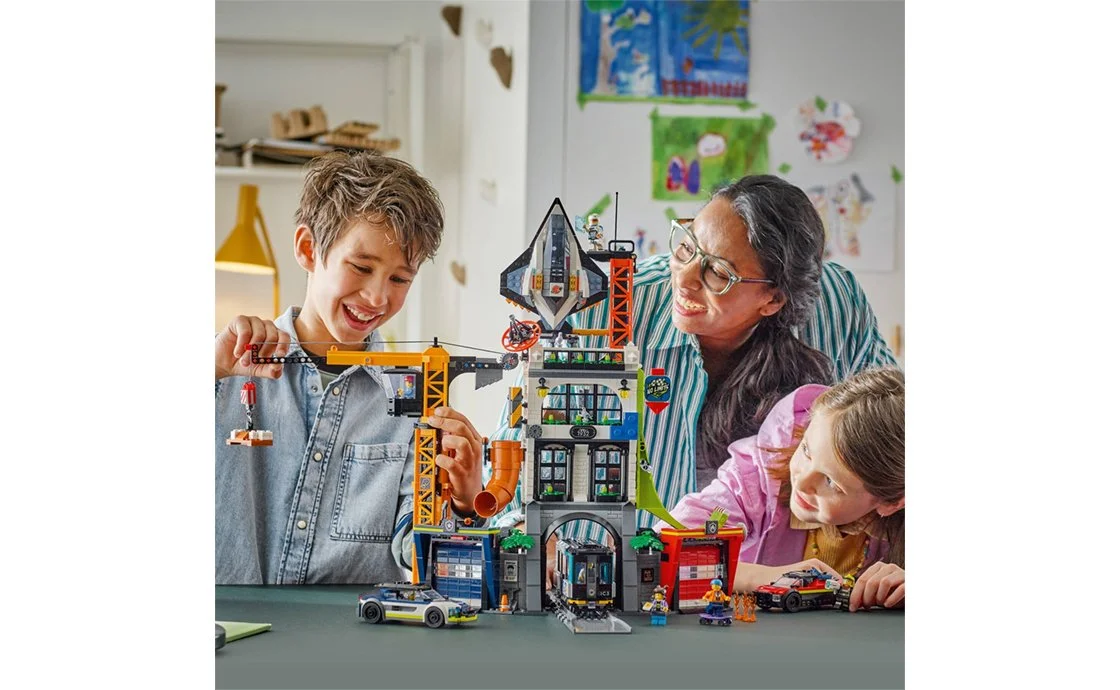 Конструктор Лего LEGO City Городская башня (60473), фото №3