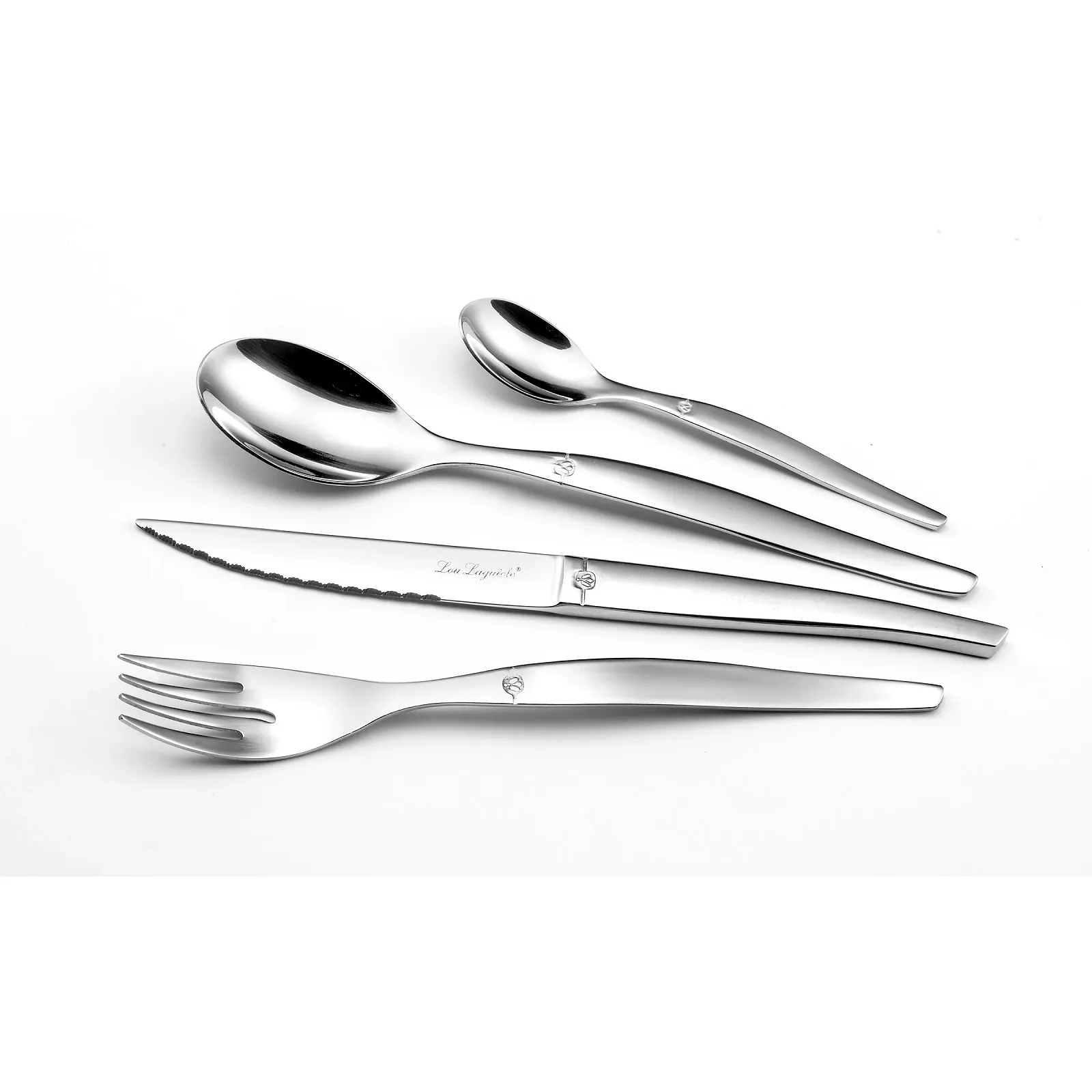 Набір столових приборів Steel Lou Laguiole Jet, 74 предмети, фото №3 Набір столових приборів Steel Lou Laguiole Jet, 74 предмети, фото №3