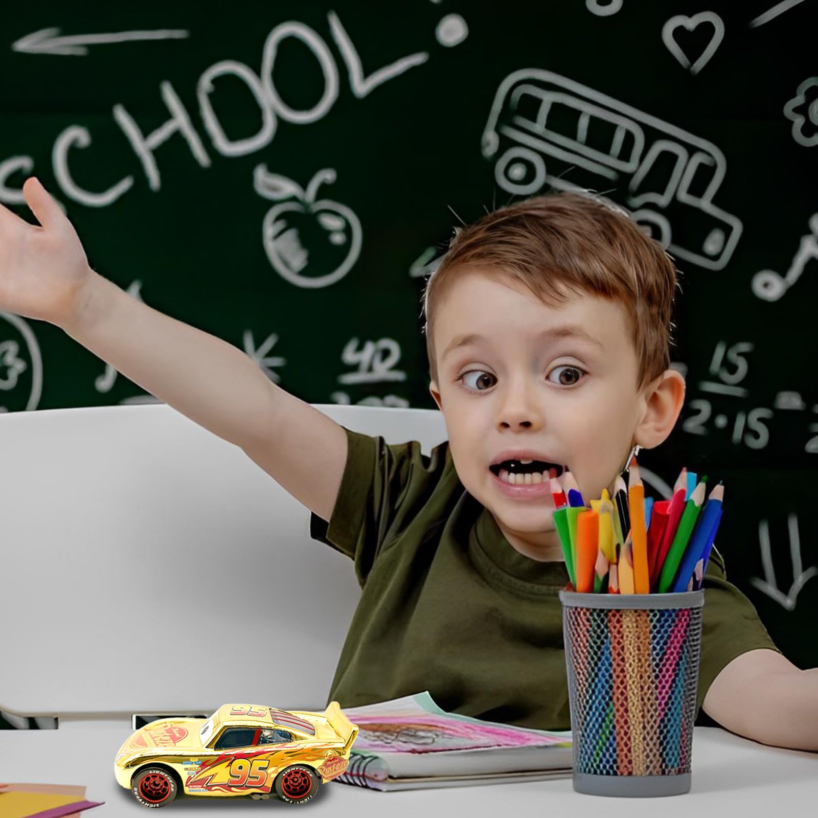 Іграшковий автомобіль Lightning McQueen, фото №7 Іграшковий автомобіль Lightning McQueen, фото №7