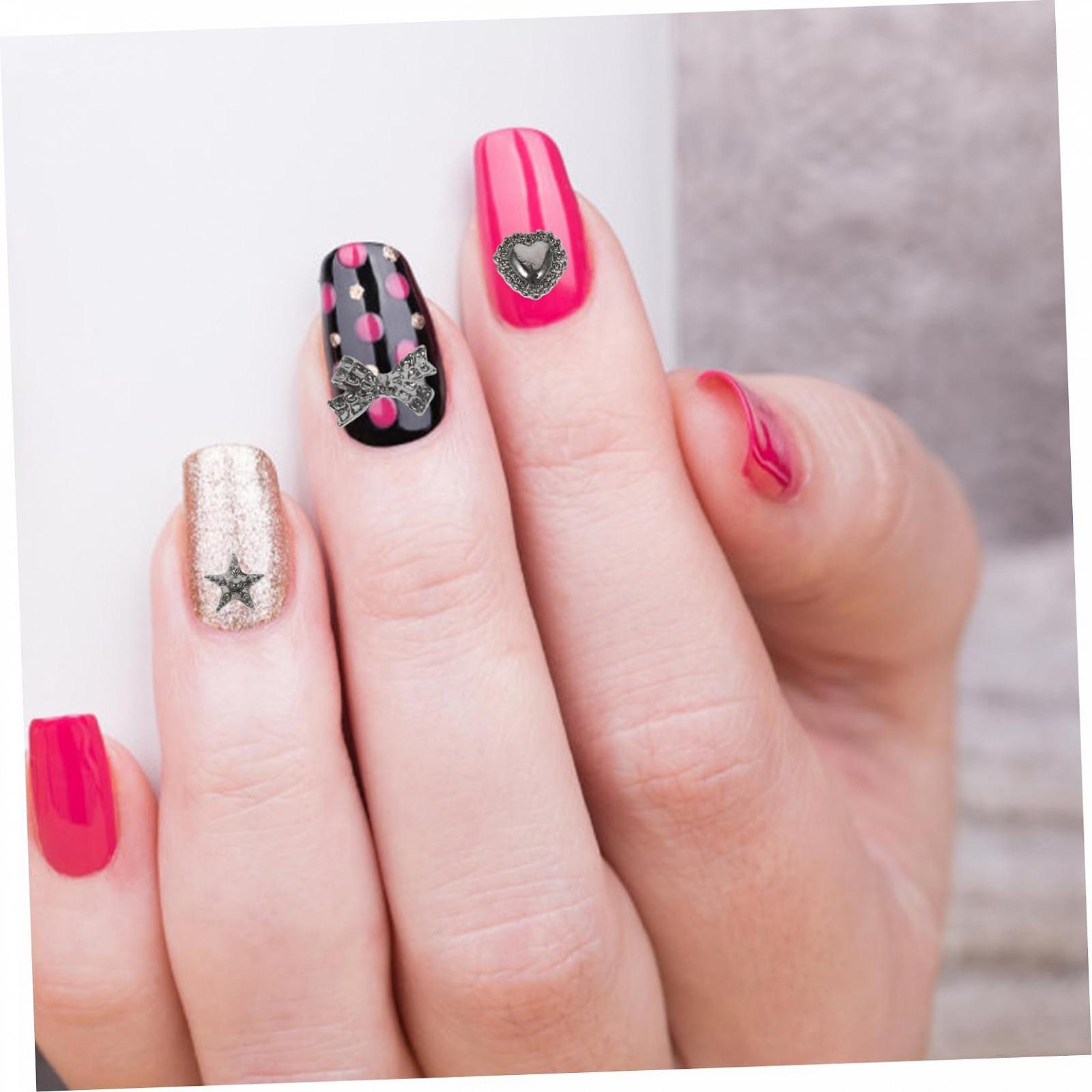 Прикрасы для ногтей в стиле панк 30 шт. Винтажные металлические украшения для дизайна ногтей, включая сердце, крест и череп для творческого маникюра, фото №6