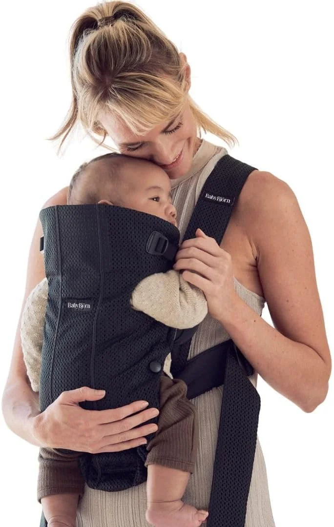Рюкзак-переноска BabyBjörn Babytrage Mini / Чорний, фото №2