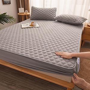 Наматрасник HAIBA 200 x 200 см Светло-серый стеганый натяжной лист до 30 см высоты матраса из микрофибры - Фото 1