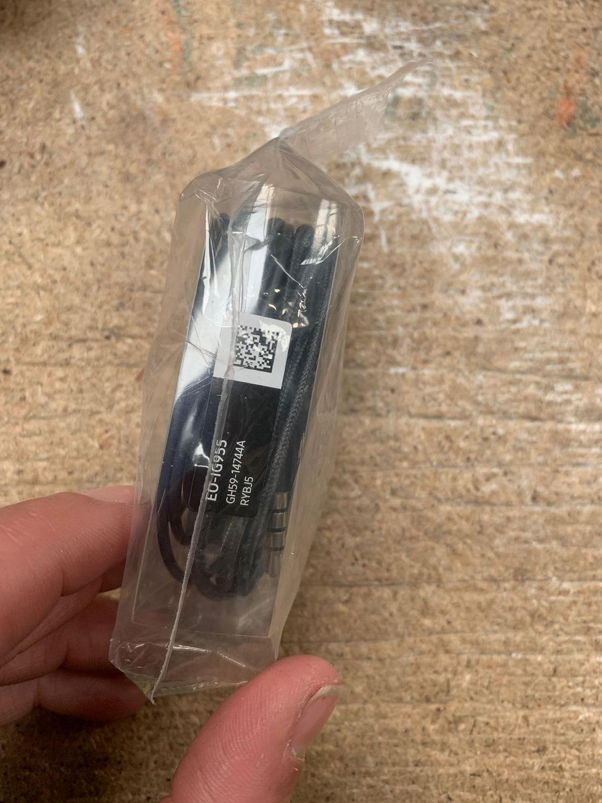 Навушники AKG чорний [eo-ig955], фото №5