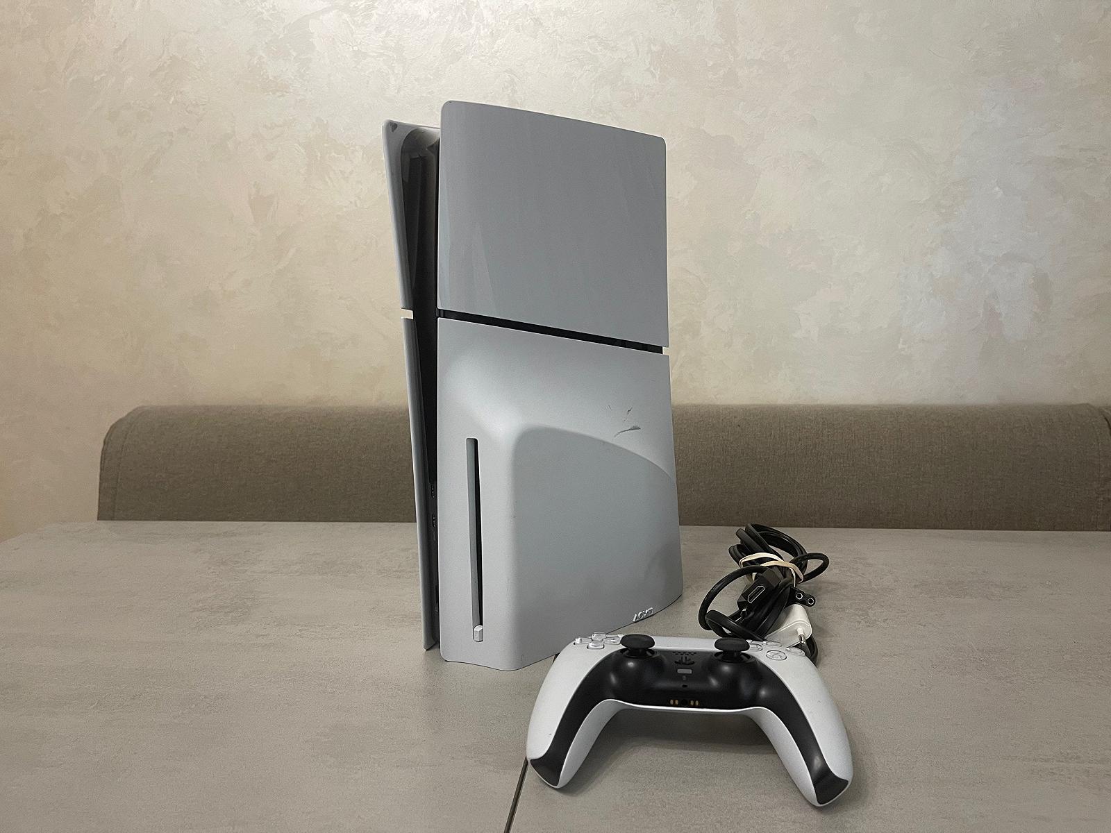 Ігрова приставка Sony Playstation PS5 CFI-2015 Slim, Blu-ray + джойстик, фото №1