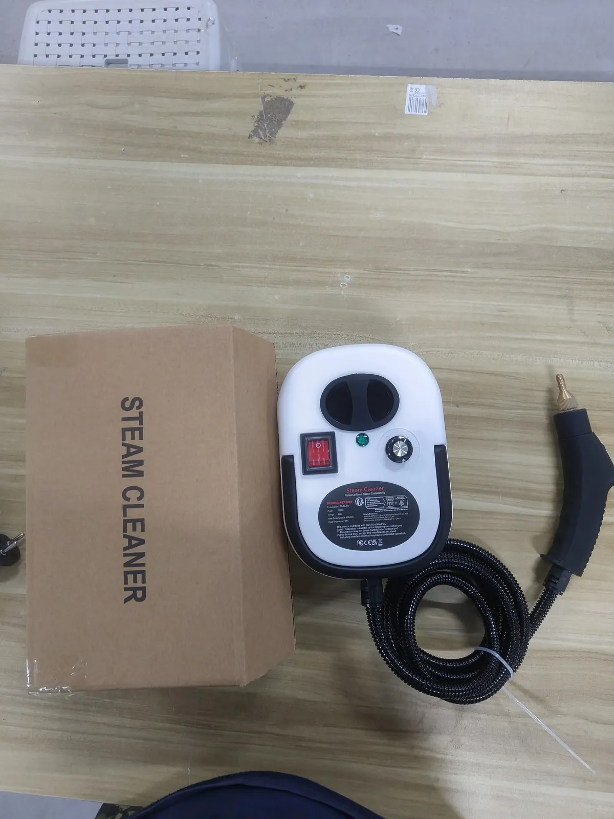 Пароочисник 1500 W 105 °C 6 швидкостей (I Plug), фото №2 Пароочисник 1500 W 105 °C 6 швидкостей (I Plug), фото №2