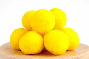 Помпоны для рукоделия Лентомания бархатные 30 мм Yellow 05 10 шт (POM30-05) - Фото 1