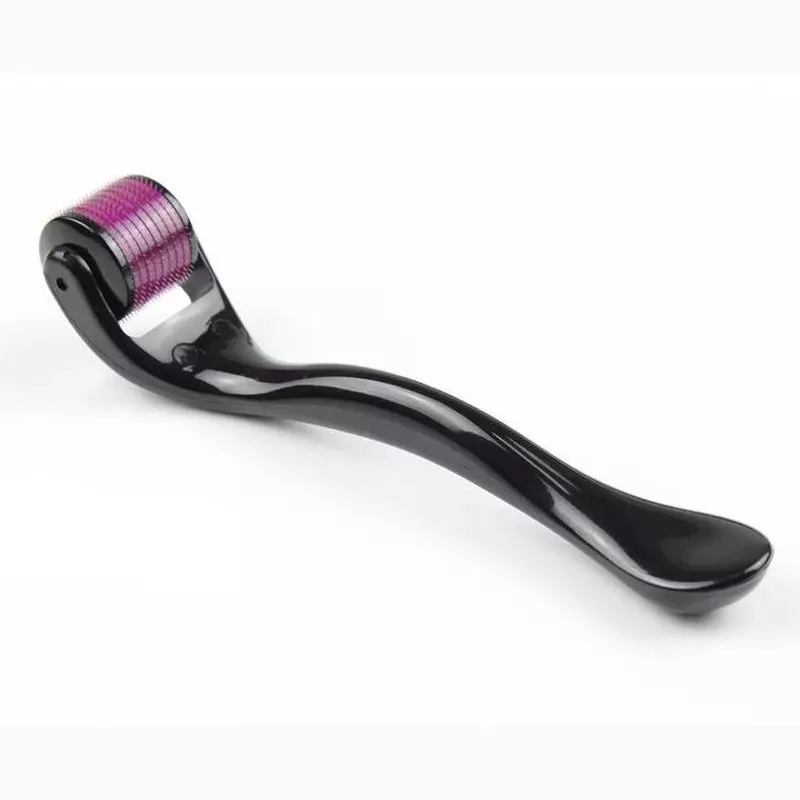 Мезороллер для кожи DERMA ROLLER 540 иголок 0.5 mm Black (kz033-hbr), фото №2