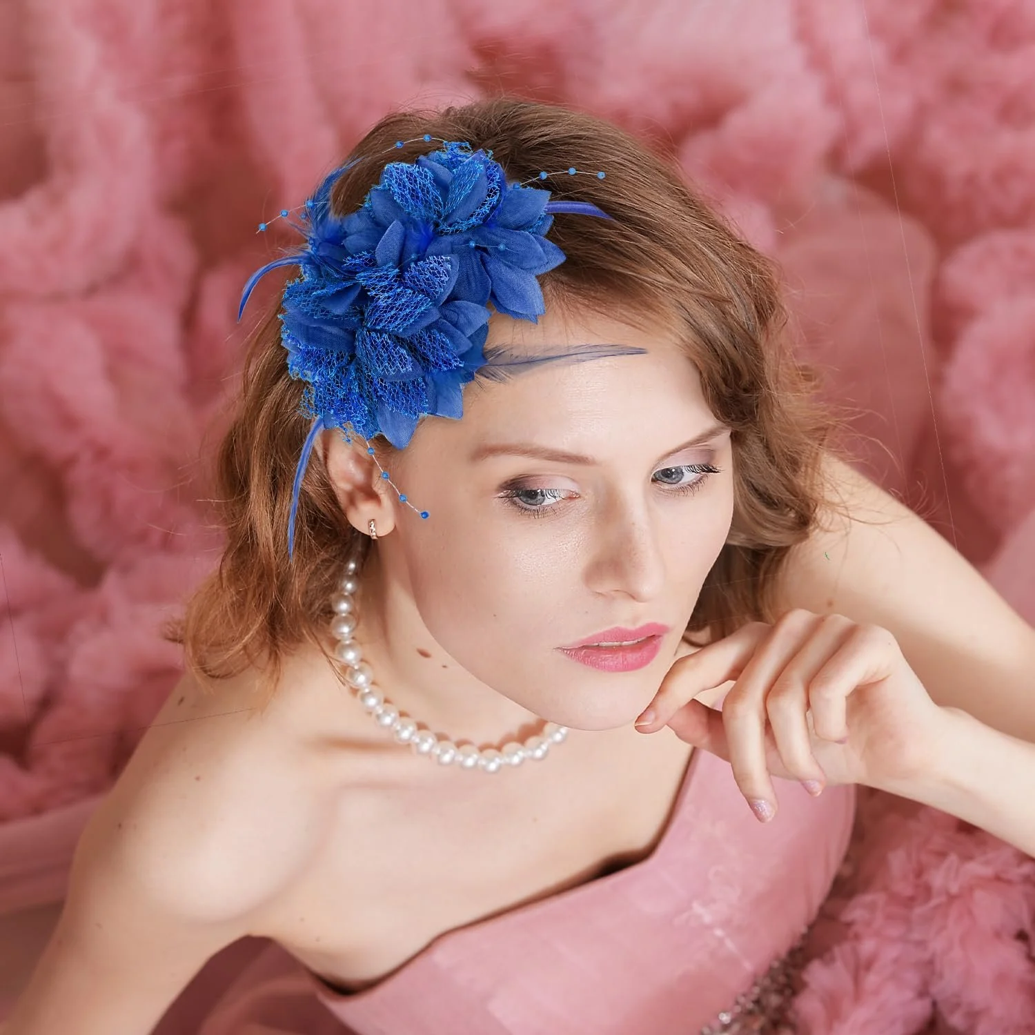 Обруч на голову с перьями в виде цветов, фото №5 Обруч на голову с перьями в виде цветов, фото №5