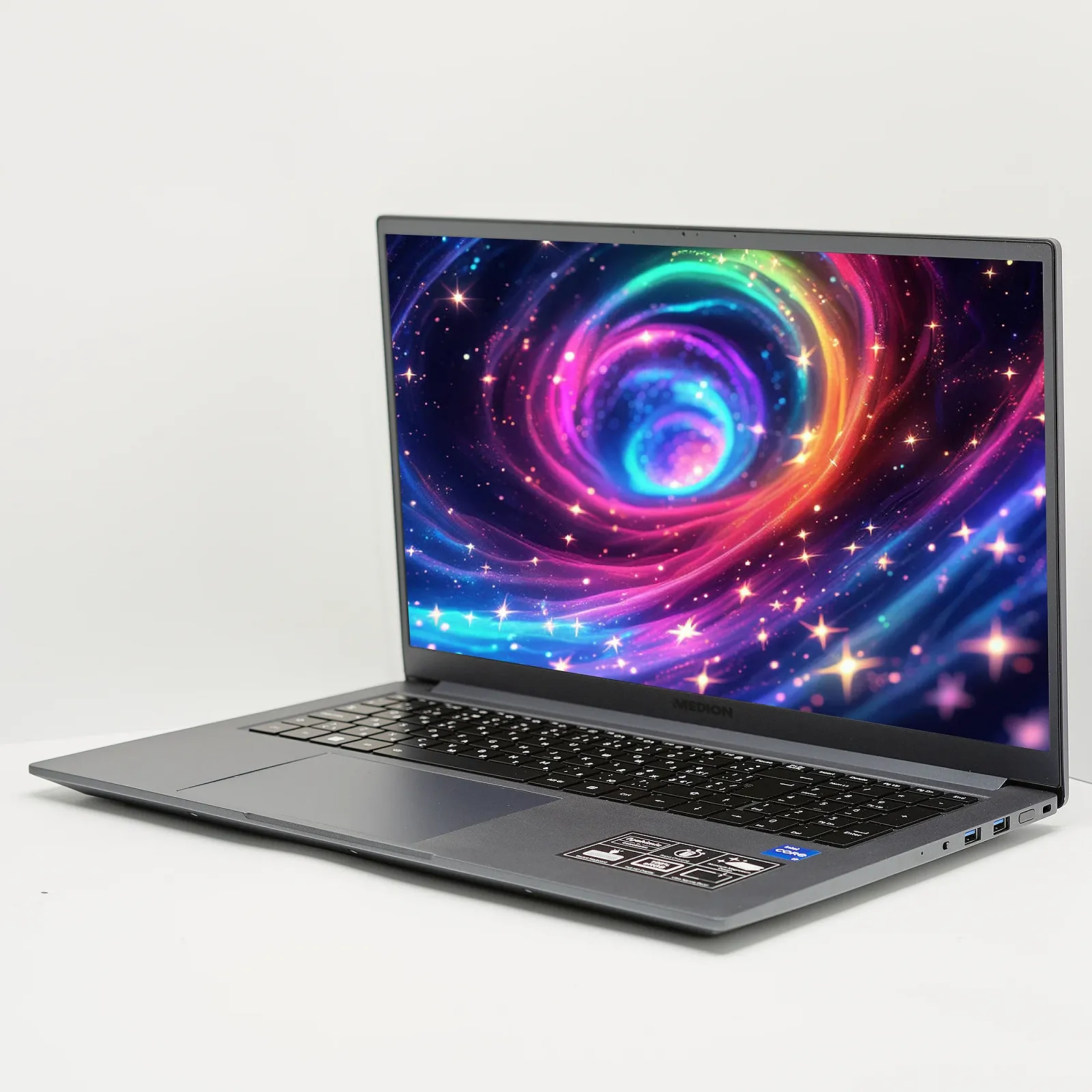 Ноутбук 17.3" Medion (Lenovo Group) Akoya P17619 Intel Core i7-13620H RAM 16 ГБ SSD 1 ТБ Nvidia GeForce MX550 Win11 (4576), фото №3