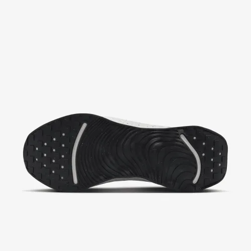 Кросівки Nike Motiva 38.5, фото №2