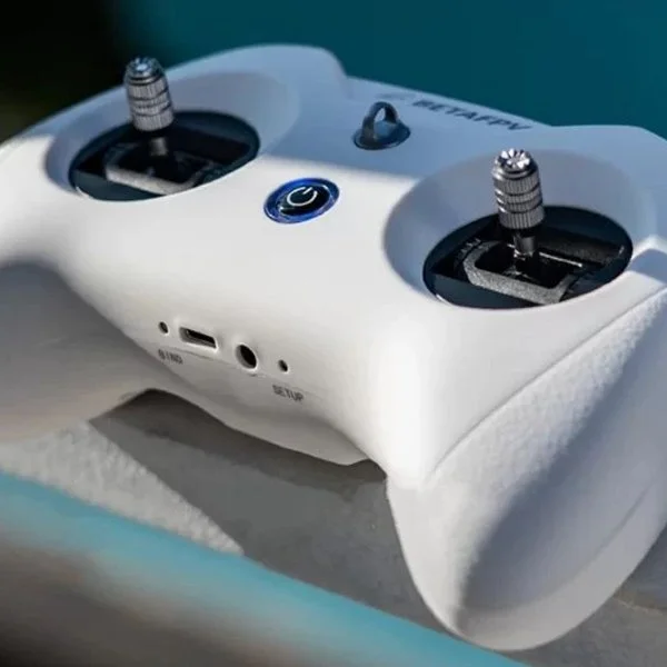 Квадрокоптер BETAFPV Cetus X FPV Kit с очками FPV, 4 аккумуляторами, пультом и кейсом, до 80 м, до 5 мин, фото №9 Квадрокоптер BETAFPV Cetus X FPV Kit с очками FPV, 4 аккумуляторами, пультом и кейсом, до 80 м, до 5 мин, фото №9