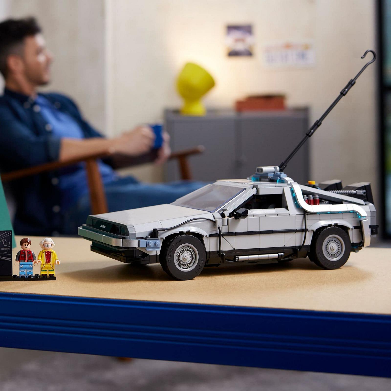 Конструктор LEGO Back to The Future Time Machine 10300 для дорослих 1856 штук, фото №4