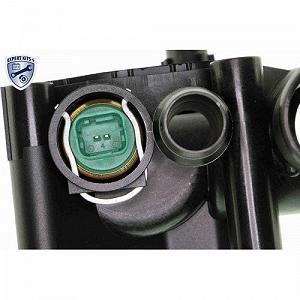 Корпус термостата VEMO EXPERT KITS + V25-99-1715 для CITROËN FIAT FORD PEUGEOT synthetic.ua - Фото 1