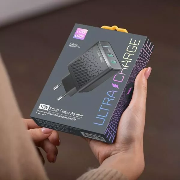 Зарядное устройство Luxe Cube 2USB 2.4А Smart Black 8889998898996, фото №2