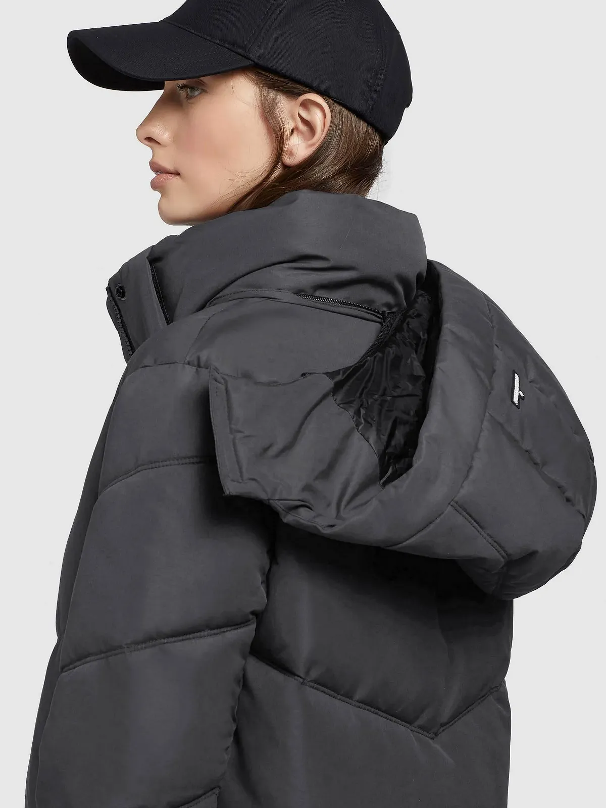 Куртка зимняя Khujo Torino4 Женская стеганая, фото №3 Куртка зимняя Khujo Torino4 Женская стеганая, фото №3