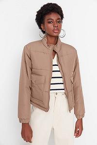 Куртка TRENDYOL зимняя стеганая с логанами synthetic.ua - Фото 1