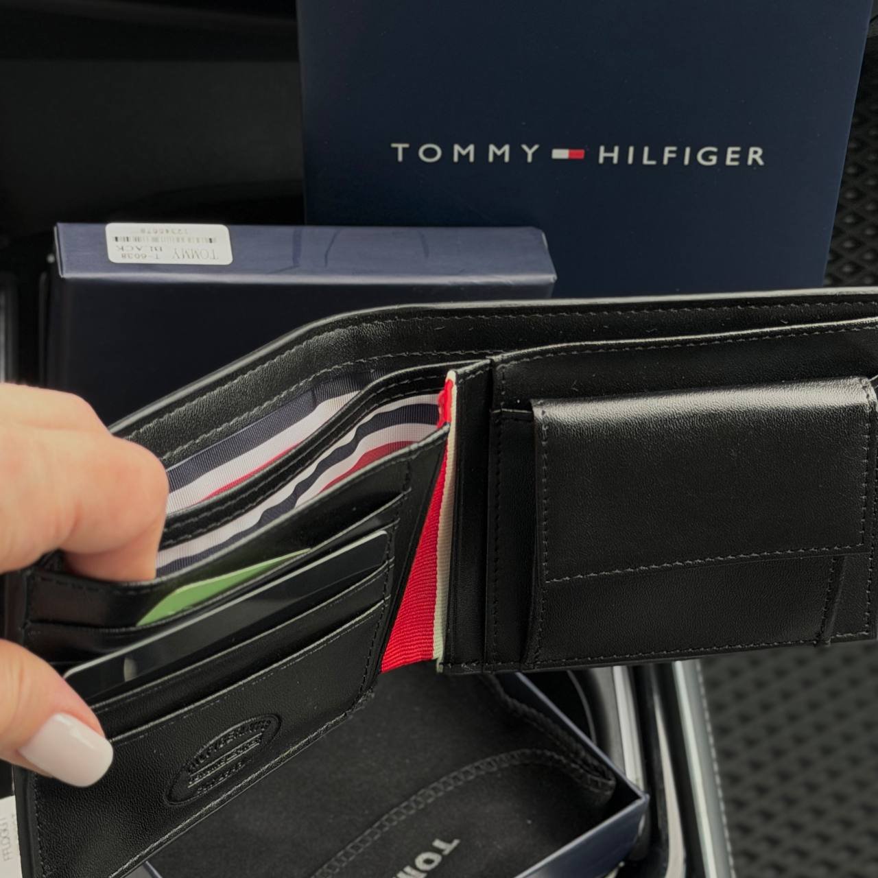 Чоловічий гаманець-портмоне Tommy Hilfiger, фото №3