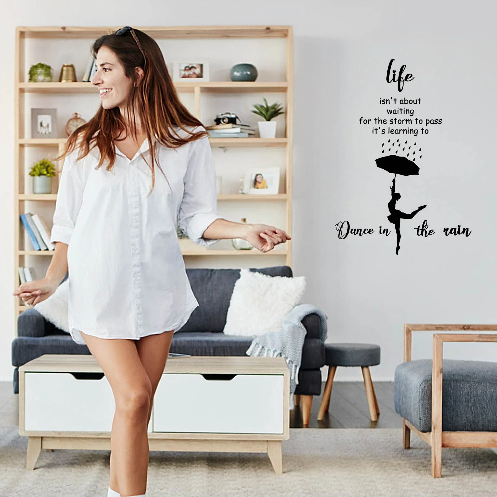 Наклейка на стіну SUPERDANT Dance in the Rain 35 x 60 см, фото №3 Наклейка на стіну SUPERDANT Dance in the Rain 35 x 60 см, фото №3