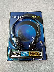 Наушники и Bluetooth-гарнитуры Sony MDR-023 - Фото 1