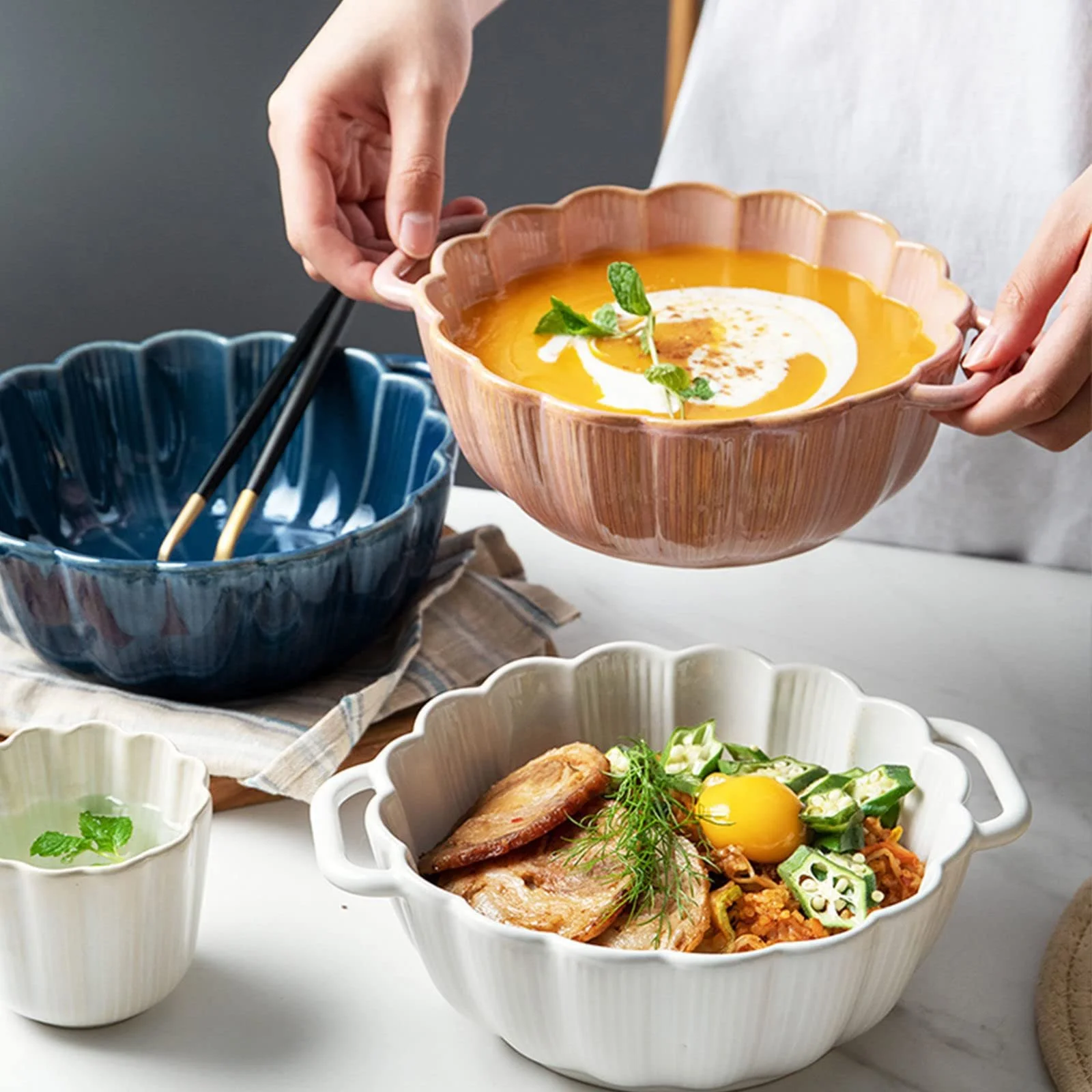 Форма для запекания керамическая глубокая круглая с ручкой 1100 мл Зеленая, фото №2