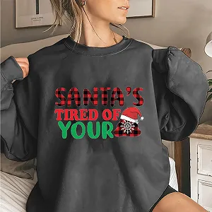 Рождественский свитшот Женский с принтом Санты и шапкой, длинные рукава, круглый вырез горловины, повседневный свободный свитшот с капюшоном для тренировок synthetic.ua - Фото 1