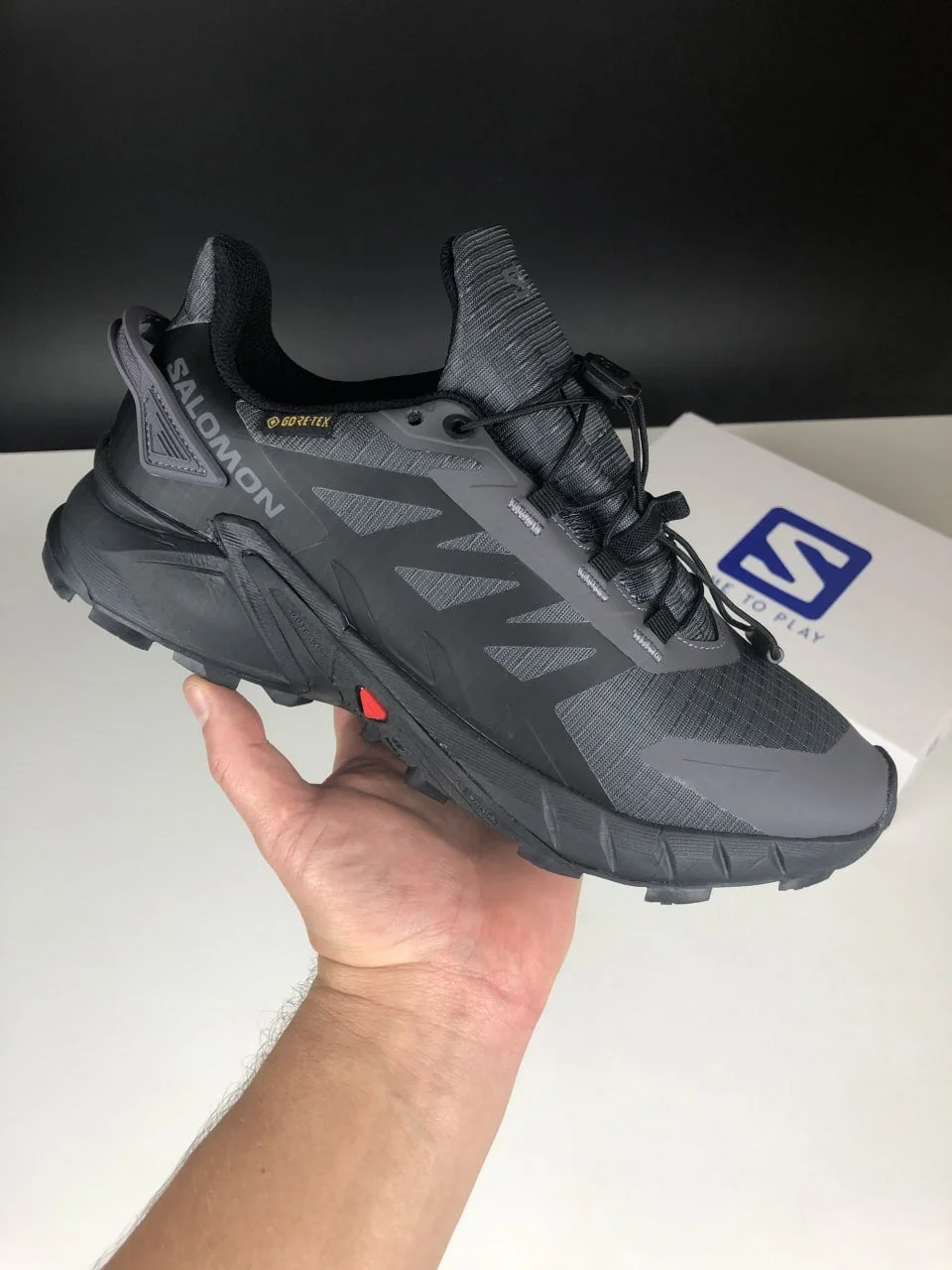Чоловічі термо кросівки Salomon Supercross 4 Gore-Tex сірі демісезонні, фото №4 Чоловічі термо кросівки Salomon Supercross 4 Gore-Tex сірі демісезонні, фото №4