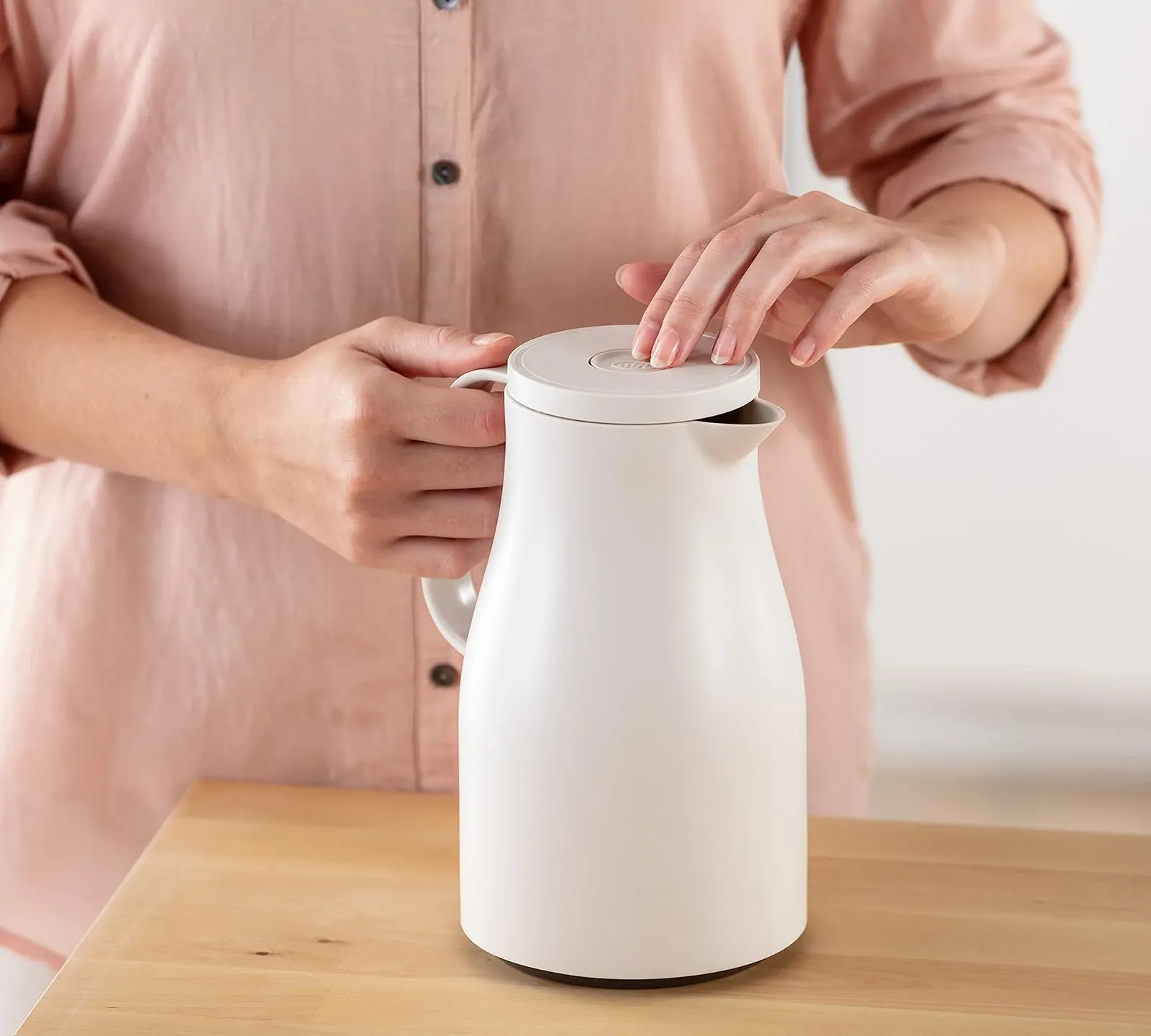 Термос-кавник alfi ECONSCIOUS 1.0 л, бежевий, з гігієнічною вставкою із загартованого скла з органічного пластику, фото №2