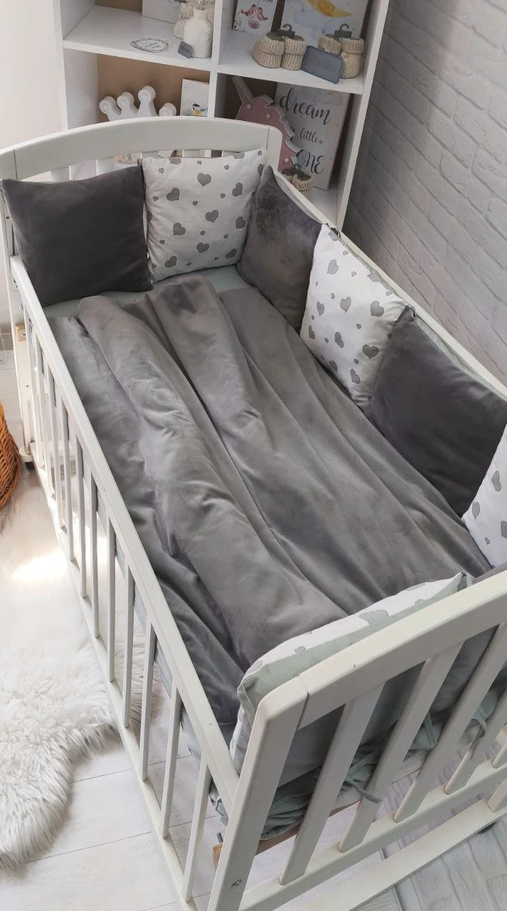 Комплект для новонародженого постіль та конверт велюр Сердечки сірий, фото №3
