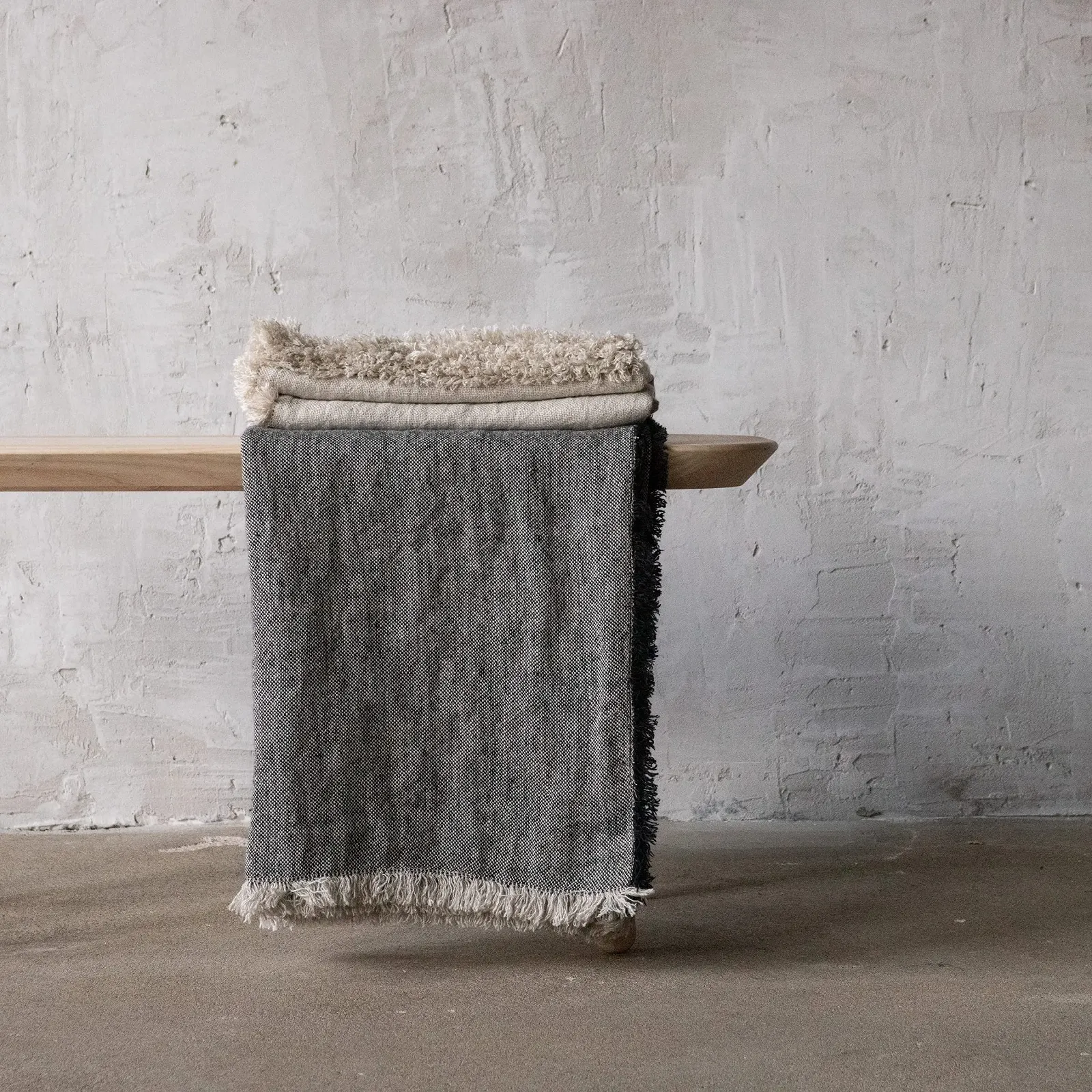 Плед LinenMe Rustico Льняний Натуральний Чорний в Клітинку з Бахромою, 135 x 200 см, фото №6