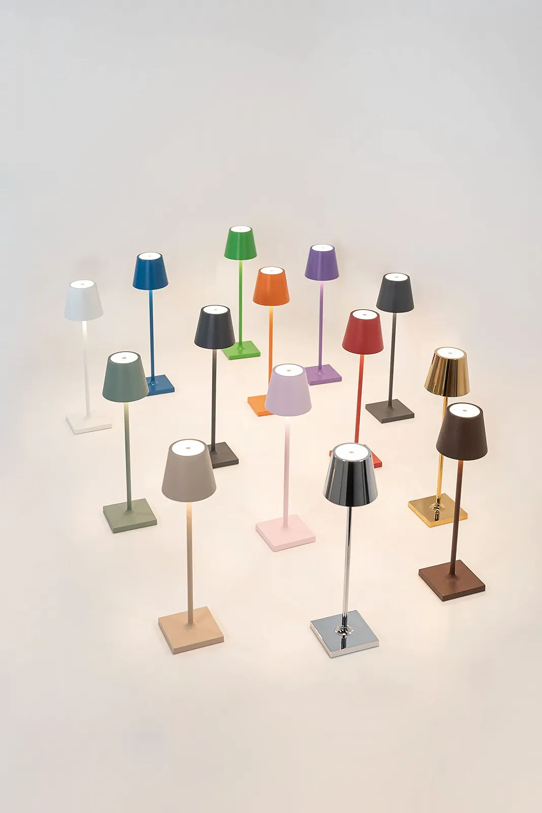 Настільна лампа Zafferano Poldina Pro Micro бездротова LED акумуляторна 2200-2700-3000K IP65 алюміній В27.5 см USB Синій Капрі, фото №6