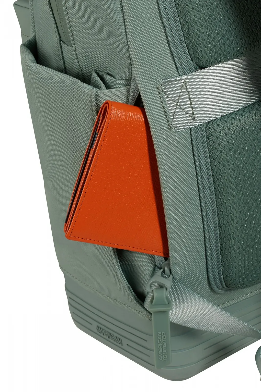 Рюкзак для ноутбука American Tourister 15" Зеленый (Iceberg Green), фото №9 Рюкзак для ноутбука American Tourister 15" Зеленый (Iceberg Green), фото №9