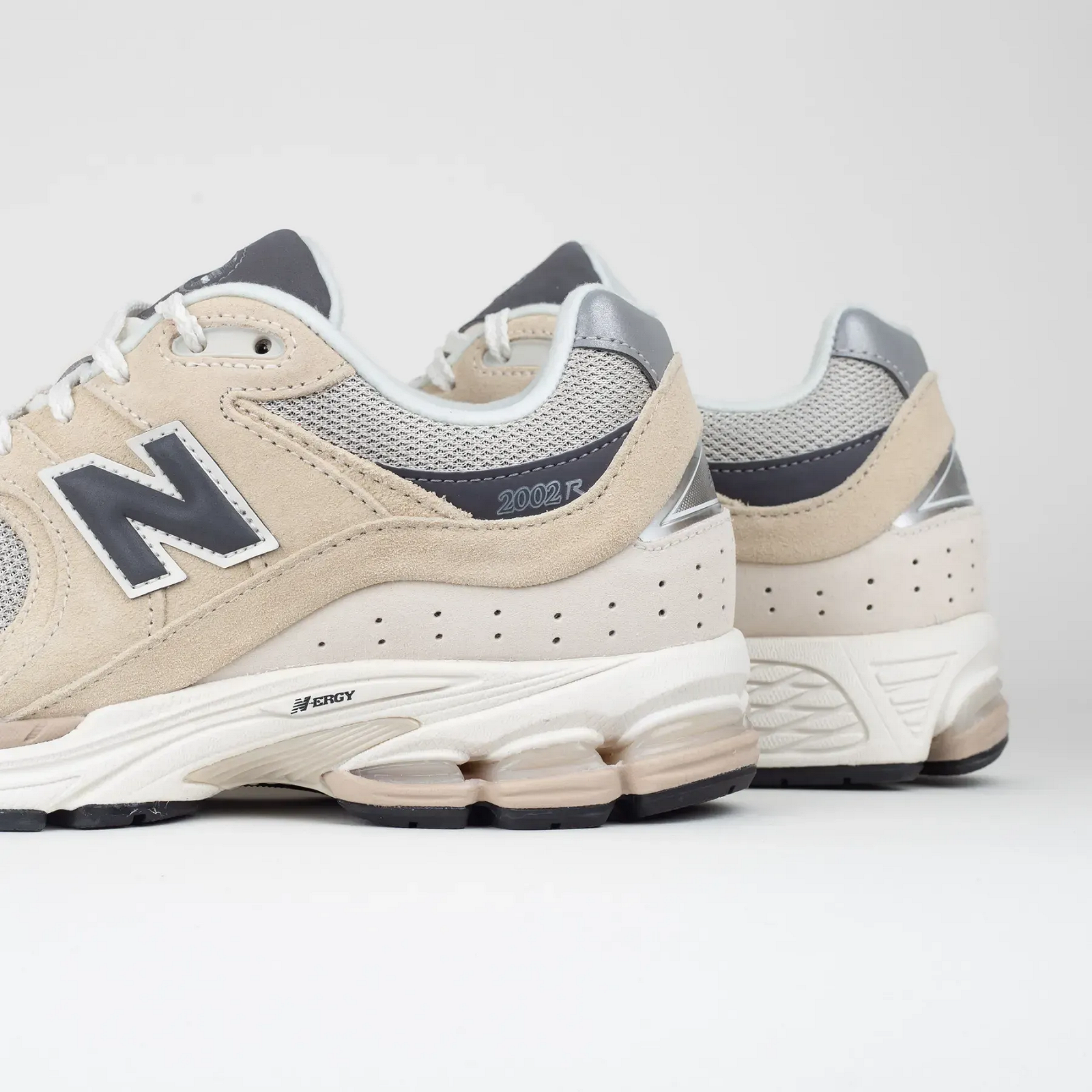 Кроссовки New Balance 2002R 41.5, фото №2