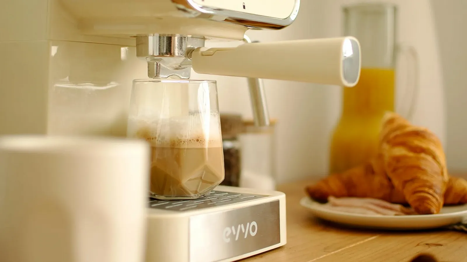 Кофеварка эспрессо EVVO Express Intensa Retro 15 бар 950 Вт 1.5 л Бежевая, фото №4