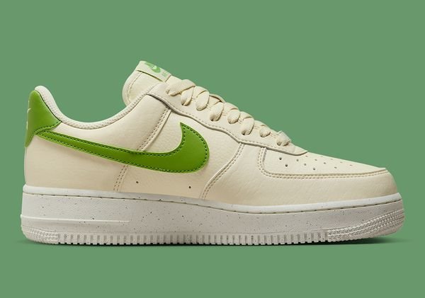 Кроссовки Nike Air Force 1 07 NN Размер 38.5, фото №1