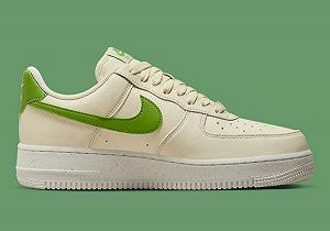 Кроссовки Nike Air Force 1 07 NN Размер 38 - Фото 1