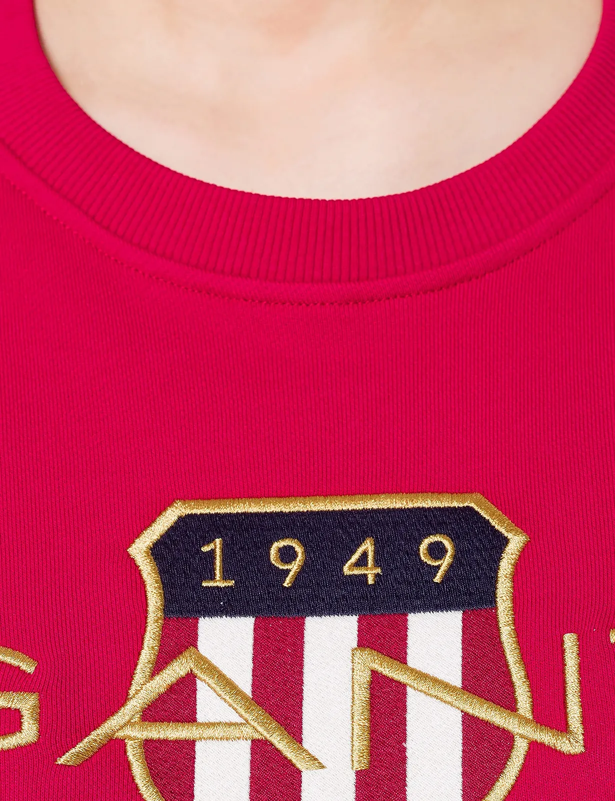 Жіночий світшот GANT Archive Shield C-Neck, фото №4