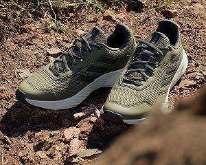 Кросівки Adidas Tracefinder для трейлраннінгу, чоловічі synthetic.ua - Фото 1