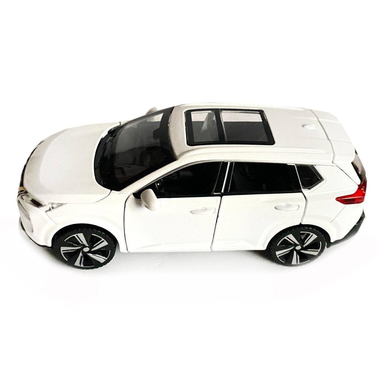 Игрушечная машинка металлическая Nissan X-Trail VC-Turbo 300 ниссан белая звук свет инерция откр двери, фото №2