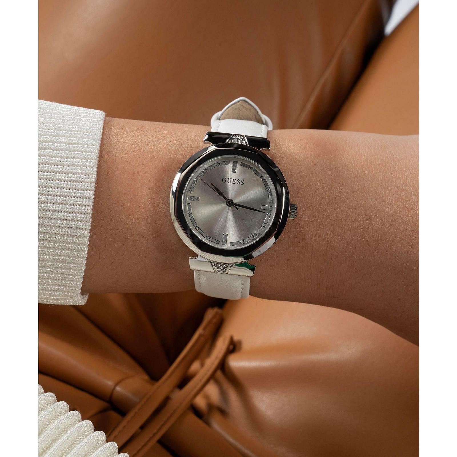 Женские часы GUESS Rumour Кожа, серебряный, Ремешок., фото №8 Женские часы GUESS Rumour Кожа, серебряный, Ремешок., фото №8