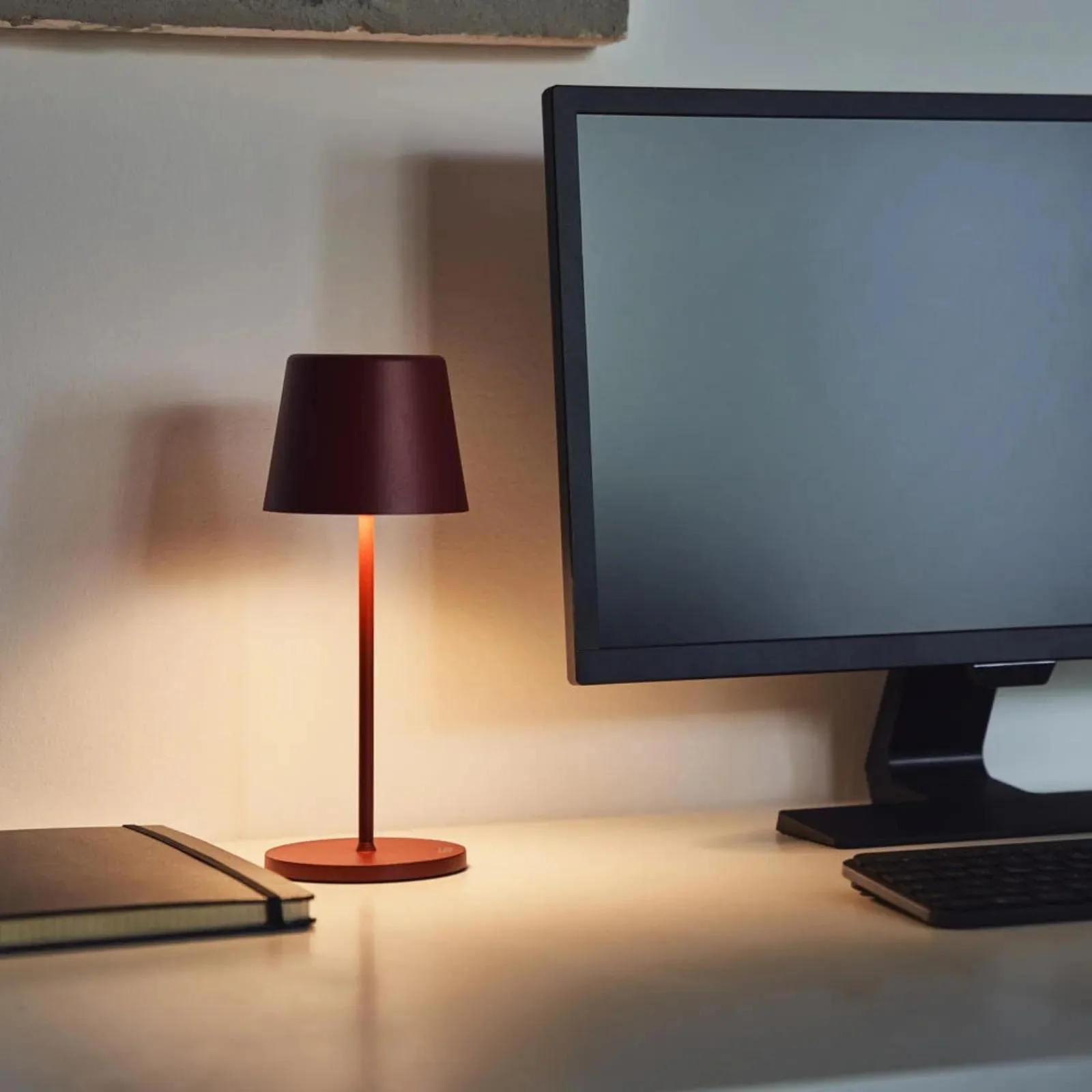 Настільна лампа famlights LED Battery акумуляторна з димуванням IP65 2700-3000 K 280 мм кругла червона, фото №6