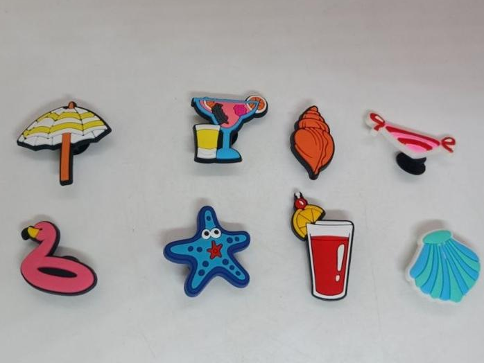 Набір джибітсів для кроксу (Crocs) «Тропічний відпочинок» — Пляжні аксесуари Фламінго, Коктейль, Мушля, 8 шт. джибітси літо аксесуари для взуття crocs відпочинок, набір джибітсів summer літні аксесуари для взуття, фото №2