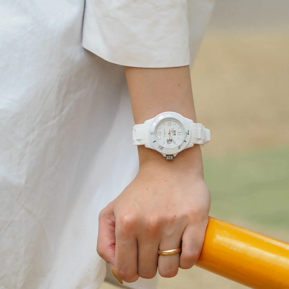 Часы Ice-Watch ICE forever White Белые женские с силиконовым ремешком, фото №6 Часы Ice-Watch ICE forever White Белые женские с силиконовым ремешком, фото №6