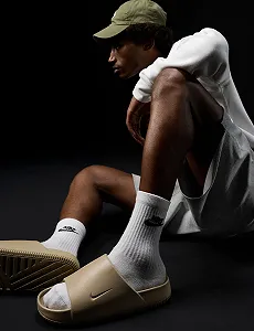 Сабо Унисекс Nike Calm цена на synthetic.ua - Фото 1 Сабо Унисекс Nike Calm synthetic.ua - Фото 1