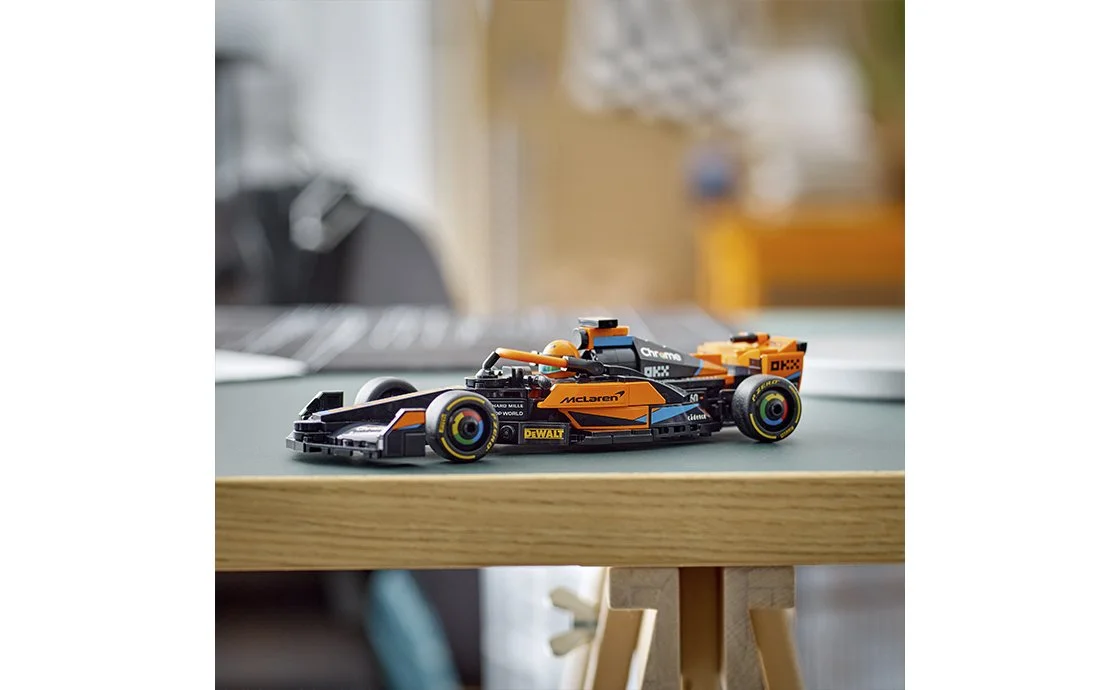 Конструктор Лего LEGO Speed Champions Автомобіль для перегонів 2023 McLaren Formula 1 (76919), фото №2