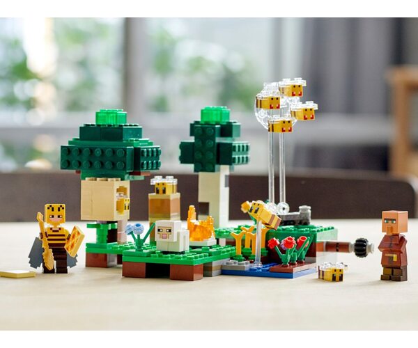 Конструктор LEGO Minecraft Пасека 21165, фото №9