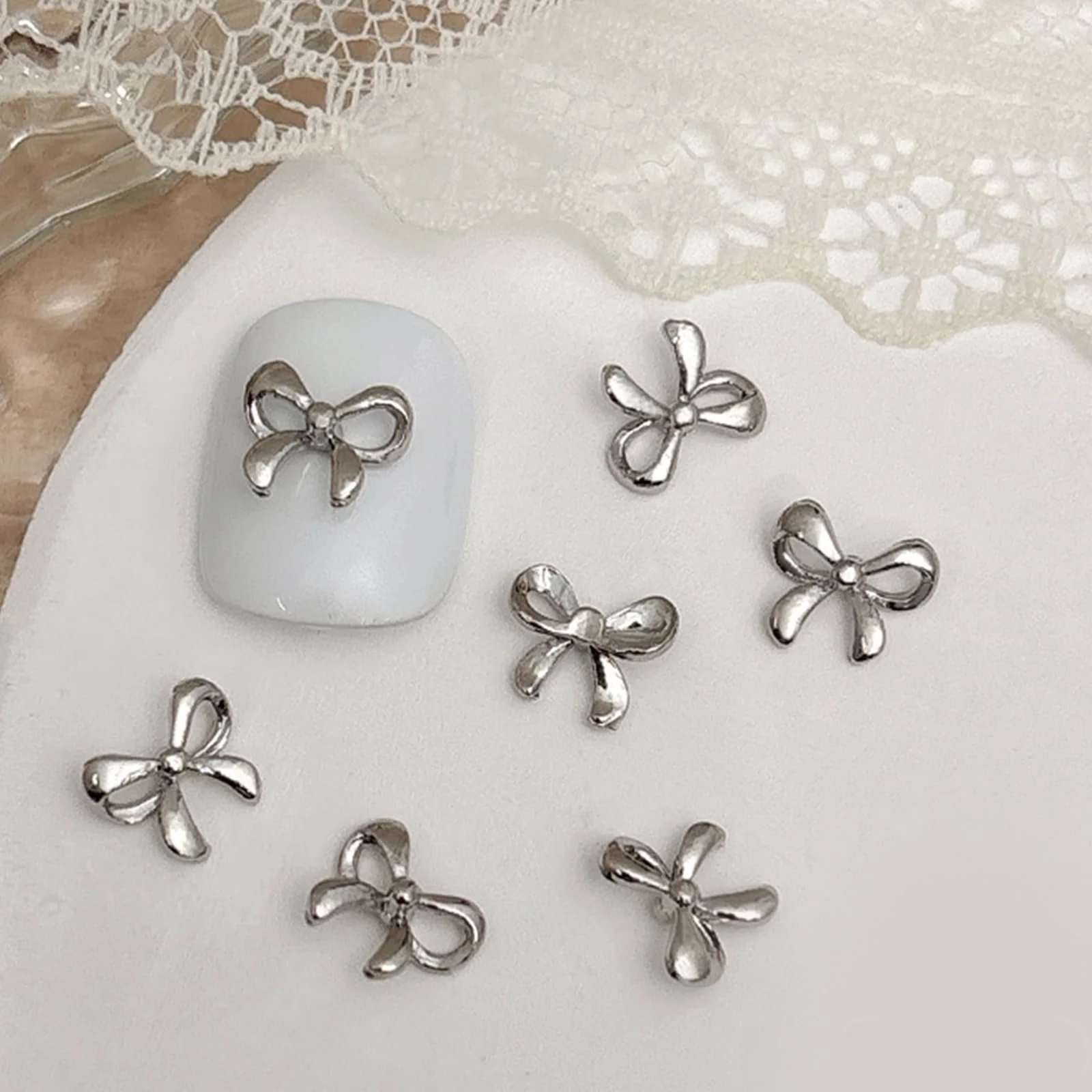 3D Підвіски для нігтів Металеві Бантики. Прикраси для нігтів, фото №9