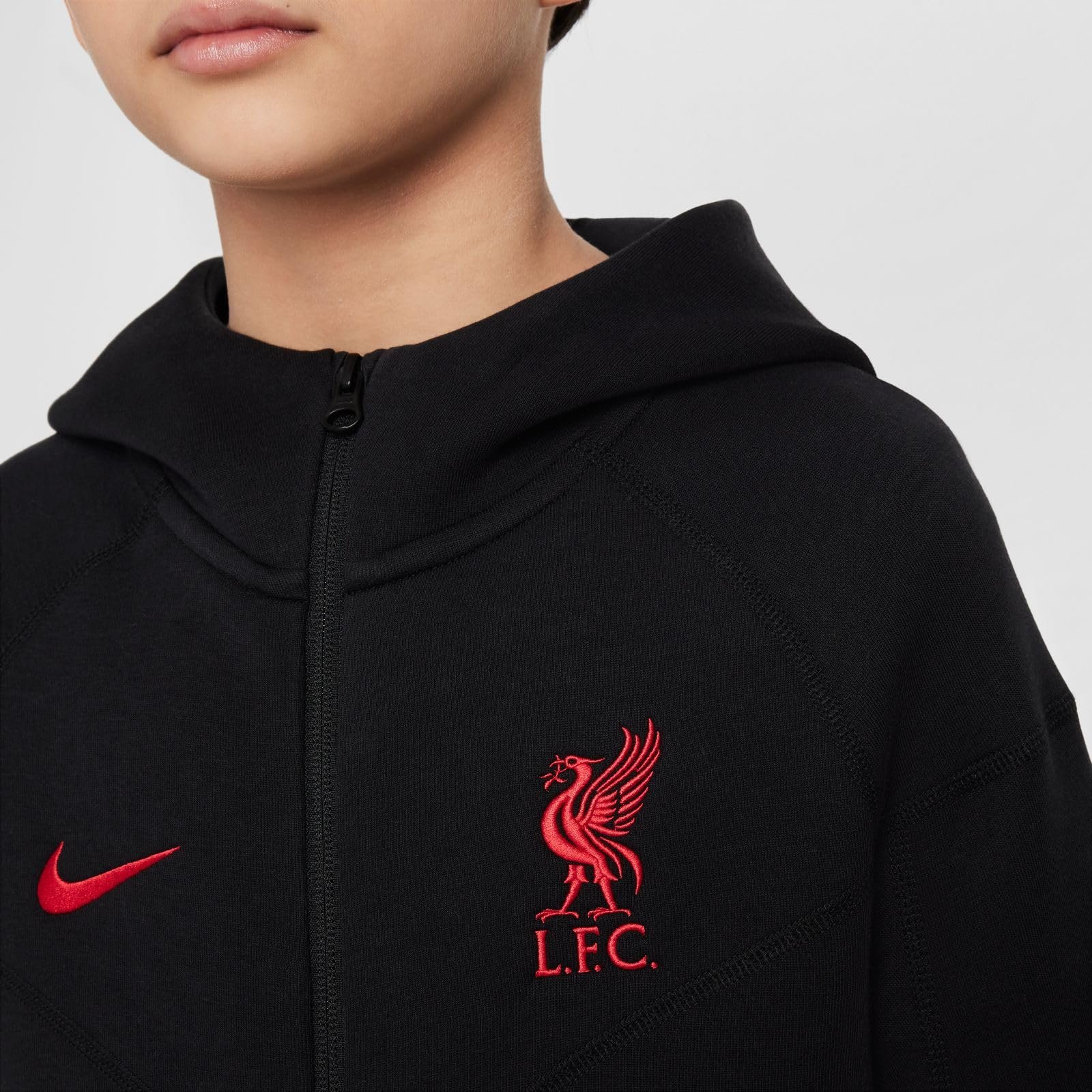 Толстовка Nike Liverpool FC Sportswear Tech FLC FZ для хлопчиків, фото №5 Толстовка Nike Liverpool FC Sportswear Tech FLC FZ для хлопчиків, фото №5