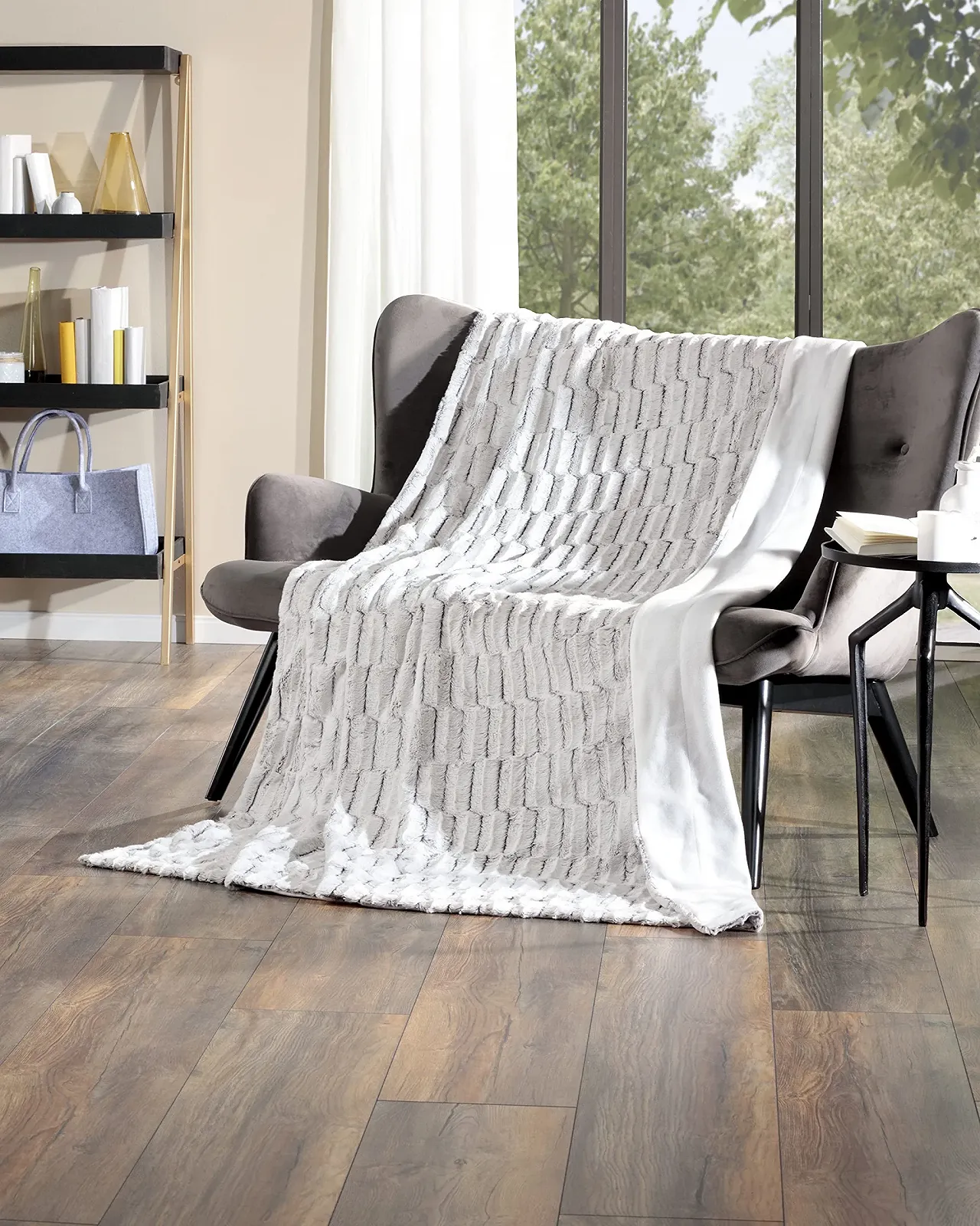 Покривало Quantum Interior by Maxland Fur, м'яка, 150 x 200 см, пухнаста, для дивана та ліжка, флісова, фото №1