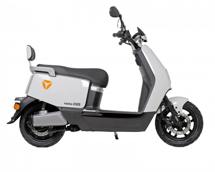 Електроскутер YADEA E8S white 2000Вт білий, фото №2 Електроскутер YADEA E8S white 2000Вт білий, фото №2